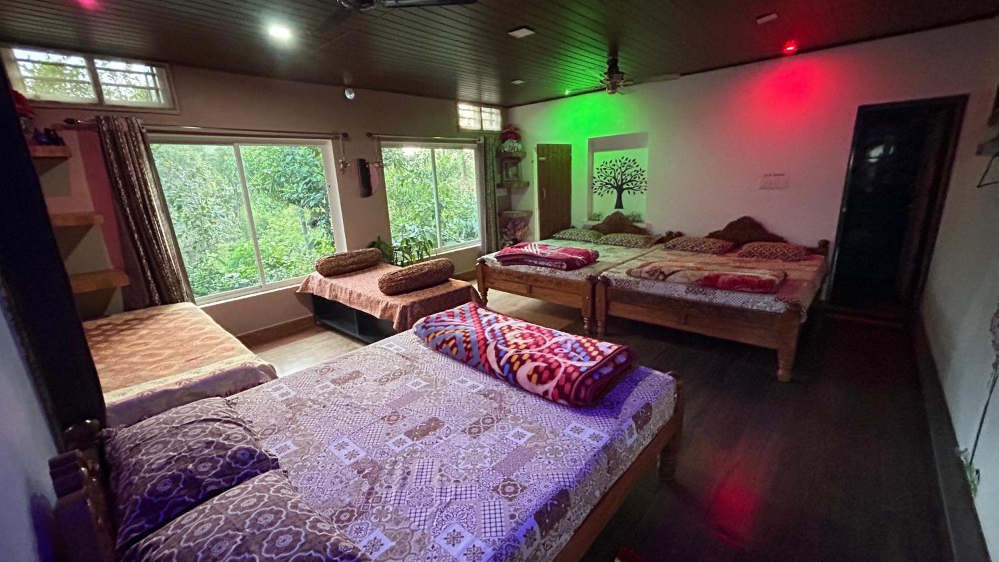 Doddakallu Betta Homestay Coorg Somvārpet المظهر الخارجي الصورة